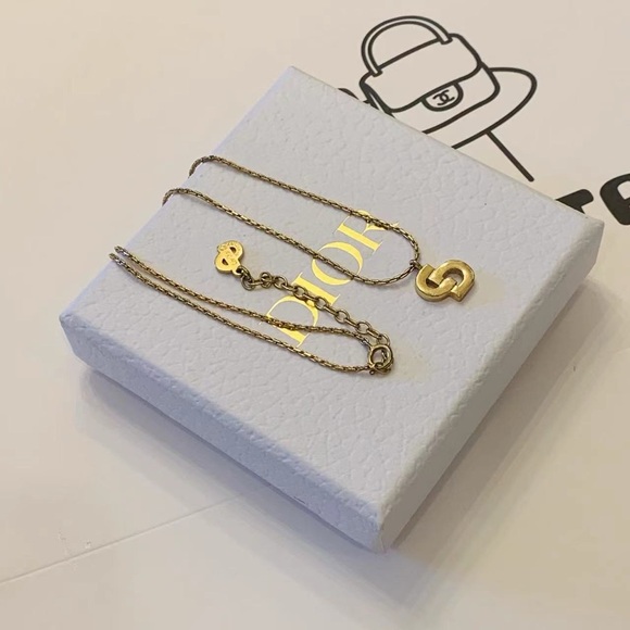 Authentic Dior Necklace - Picture 3 of 15